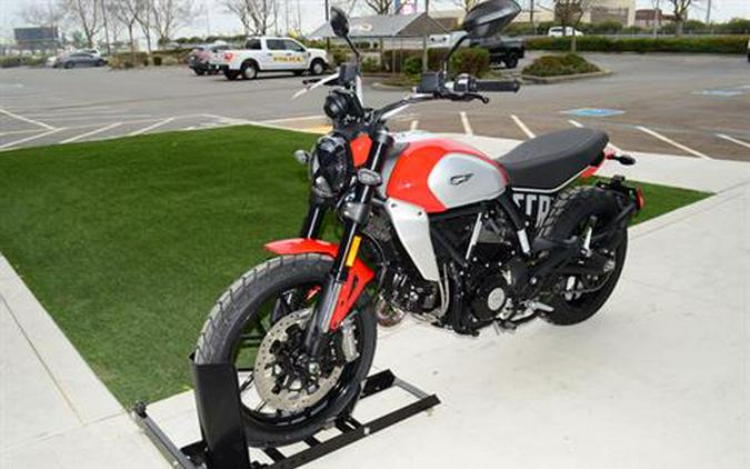 2024 Ducati Scrambler Icon