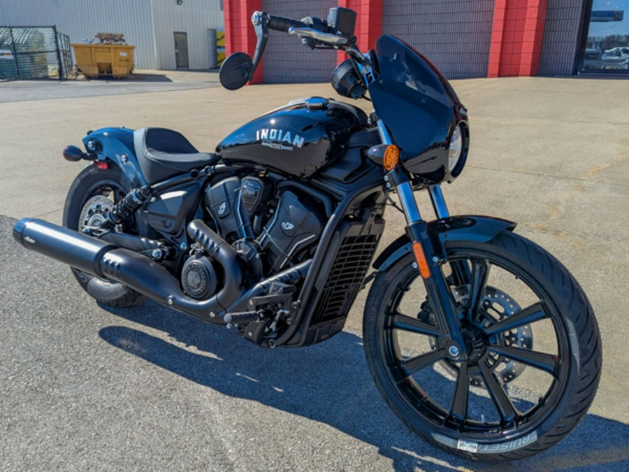 2025 Indian Motorcycle® Sport Scout® Limited +Tech Black Metallic