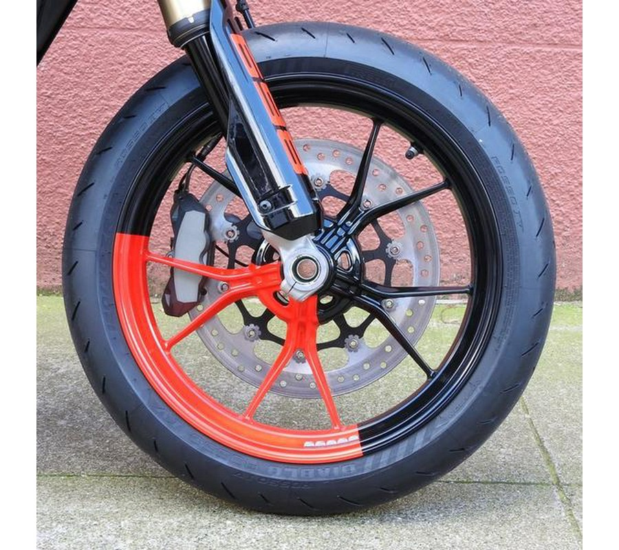 2026 Ducati Hypermotard 698 Mono RVE Graffiti