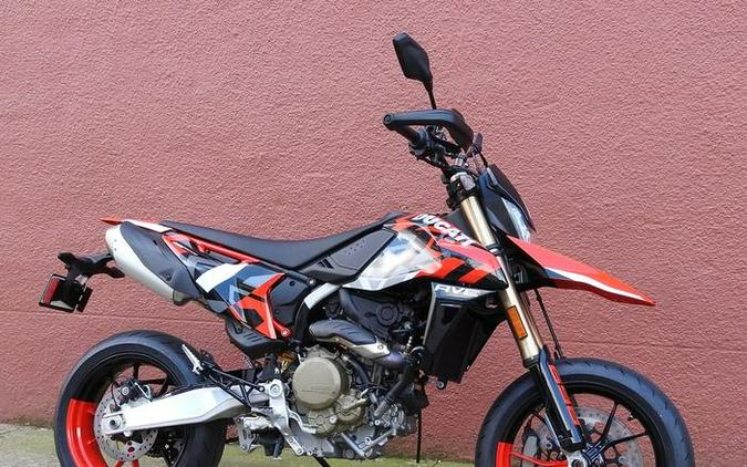 2026 Ducati Hypermotard 698 Mono RVE Graffiti