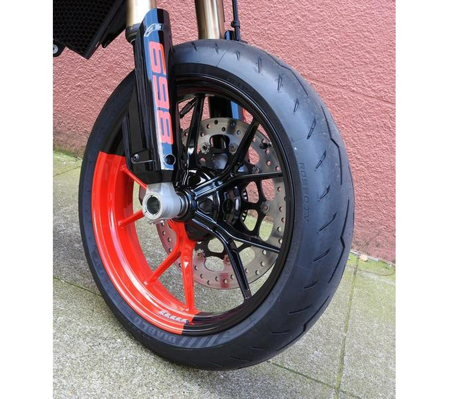 2026 Ducati Hypermotard 698 Mono RVE Graffiti