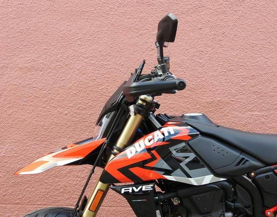 2026 Ducati Hypermotard 698 Mono RVE Graffiti