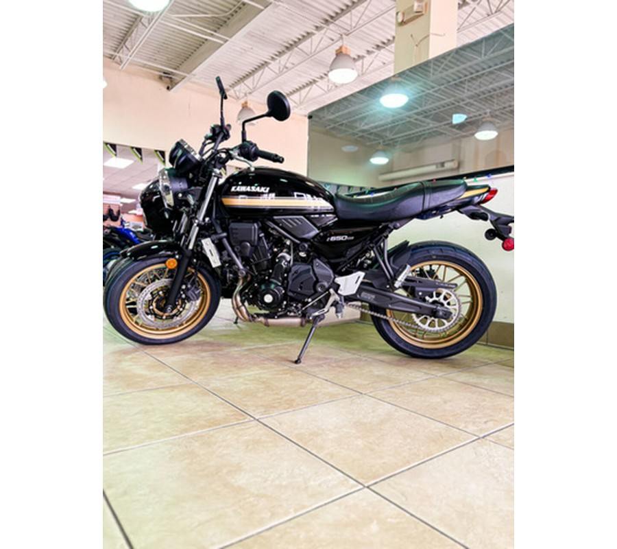 2025 Kawasaki Z650RS ABS