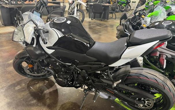 2026 Kawasaki Z900 ABS