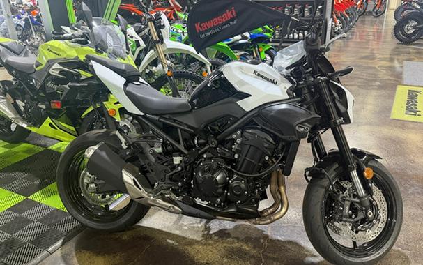 2026 Kawasaki Z900 ABS