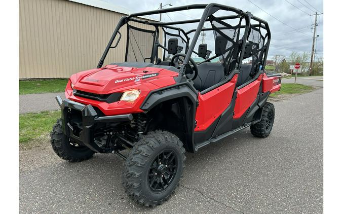 2023 Honda Pioneer 1000-6 Crew Deluxe