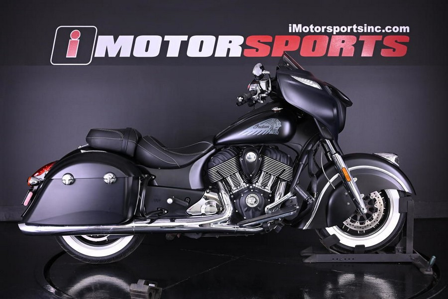 2017 Indian Motorcycle® Chieftain Dark Horse® Thunder Black Smoke