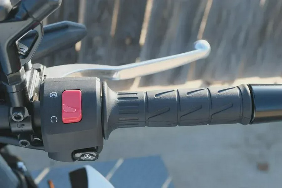 2026 KAWASAKI Z500 SE ABS