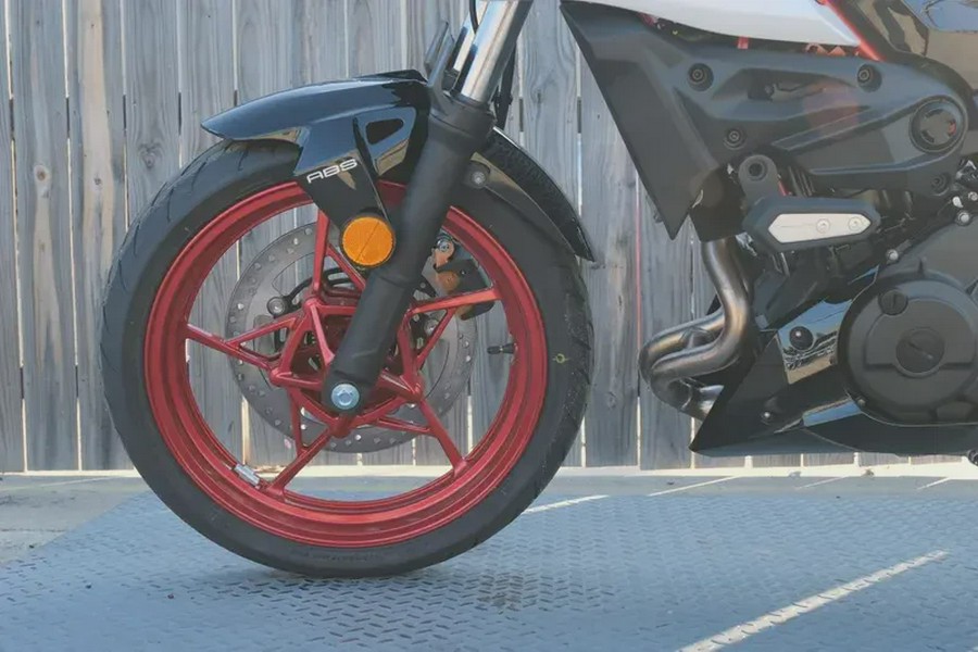 2026 KAWASAKI Z500 SE ABS