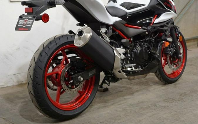 2026 Kawasaki Z500 SE ABS