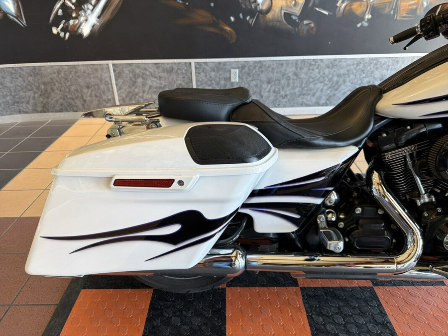 FLHXSE 2016 CVO™ Street Glide®