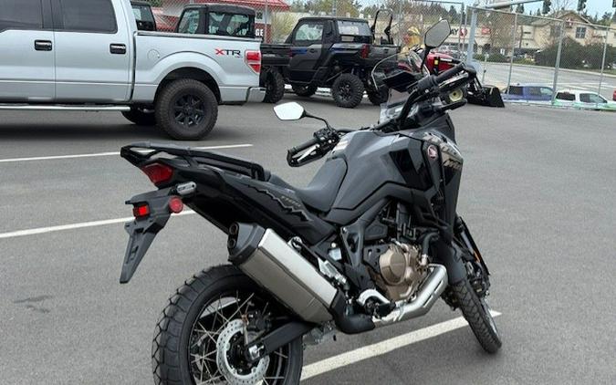 2026 AFRICA TWIN Base - Honda