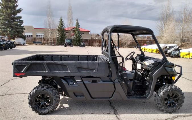 2024 Can-Am Defender PRO XT HD10