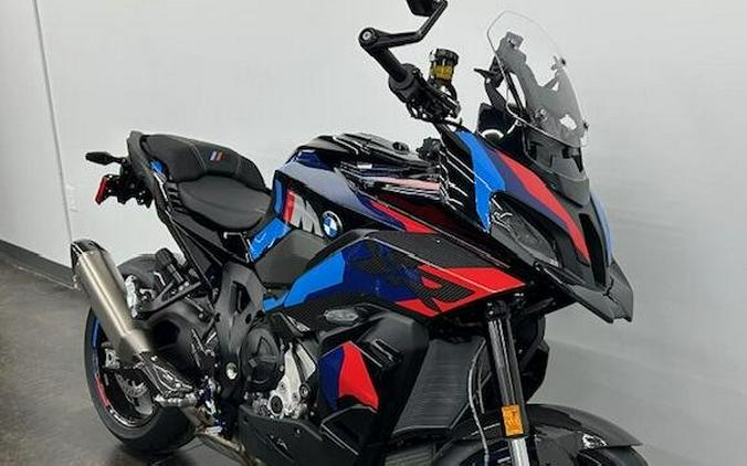 2025 BMW M 1000 XR