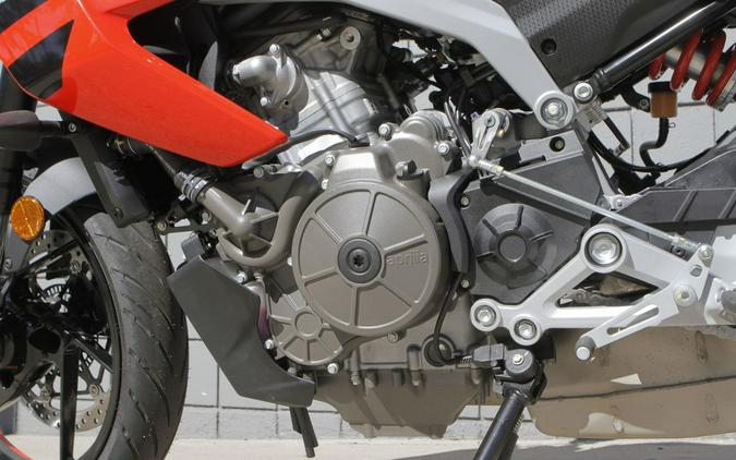 2026 Aprilia Tuono 457 Base