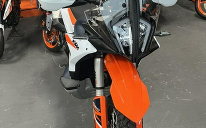 2024 KTM 890 Adventure R