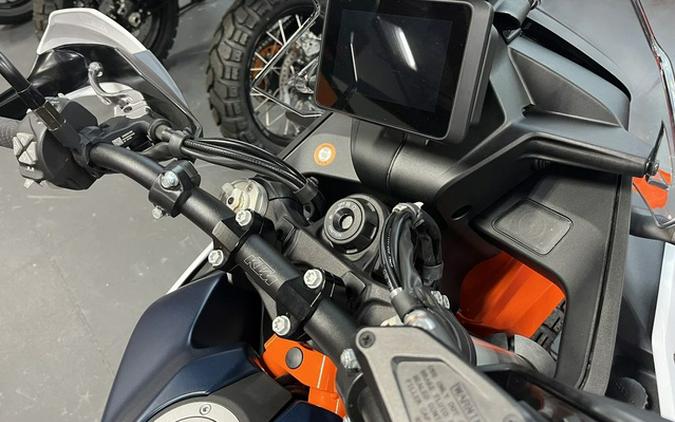 2024 KTM 890 Adventure R