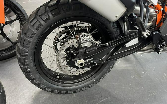 2024 KTM 890 Adventure R