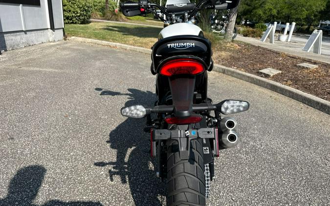 2026 Triumph Scrambler 400 XC