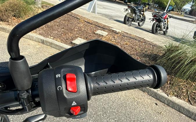 2026 Triumph Scrambler 400 XC