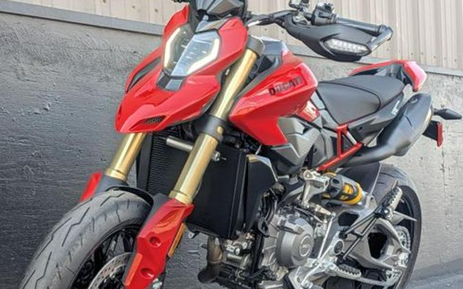 New 2027 DUCATI HYPERMOTARD V2