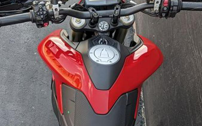 New 2027 DUCATI HYPERMOTARD V2