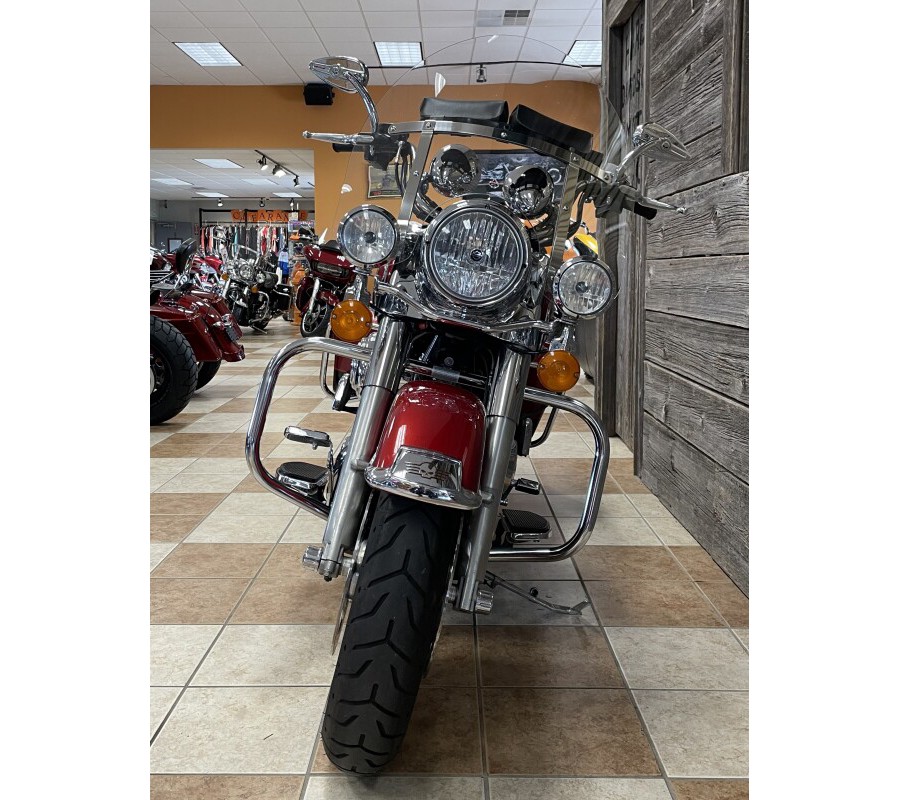 2012 Harley-Davidson Road King Two-Tone Ember Red Sunglo/Merlot Sunglo