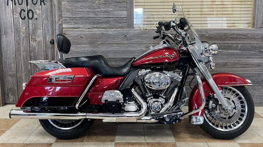 2012 Harley-Davidson Road King Two-Tone Ember Red Sunglo/Merlot Sunglo