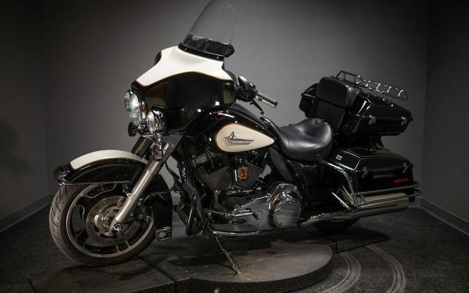2011 Police Electra Glide® (FLHTP)