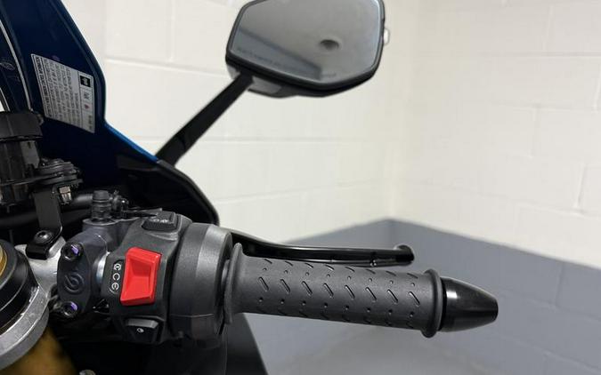 2027 Aprilia® RSV4 1100
