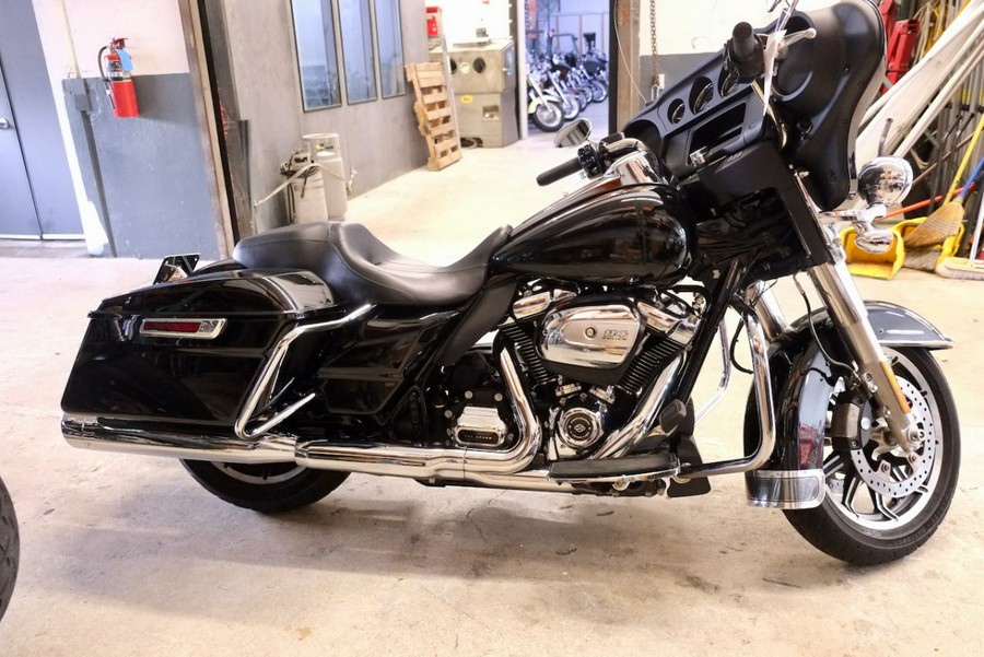 2019 FLHTP Electra Glide Police in Vivid Black