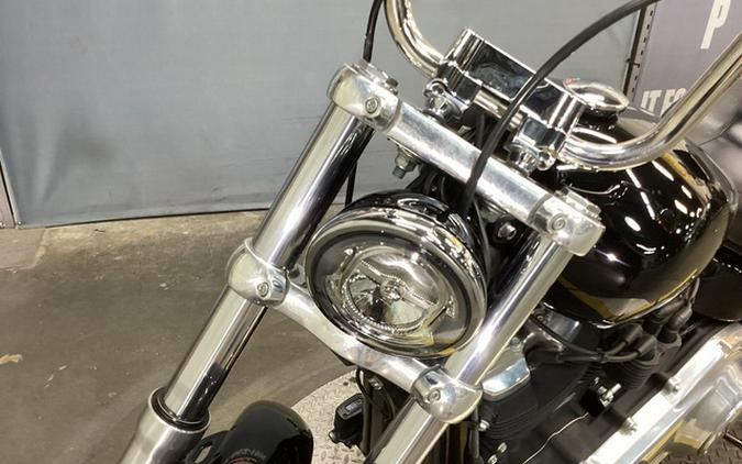 2022 Harley-Davidson Softail FXST - Standard