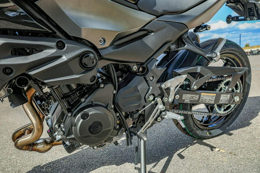 2025 KAWASAKI Z500 ABS