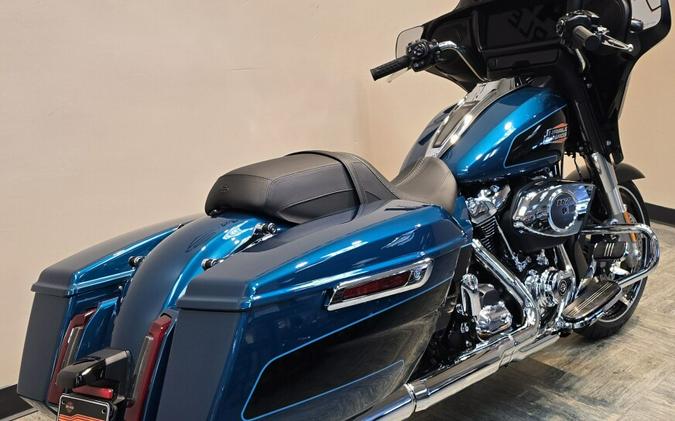 2026 Harley-Davidson® Street Glide® Teal Thunder / Vivid Black - Black FLHX