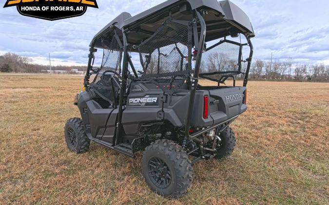 2026 Honda Pioneer 700-4 Deluxe