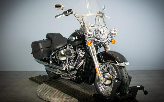 2024 Harley-Davidson Heritage Classic FLHCS