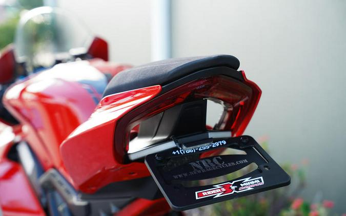 2024 Ducati Panigale V4 S Red