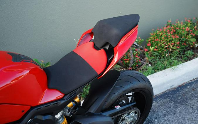2024 Ducati Panigale V4 S Red
