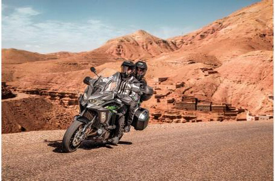 2023 Kawasaki Versys 1000 SE LT +