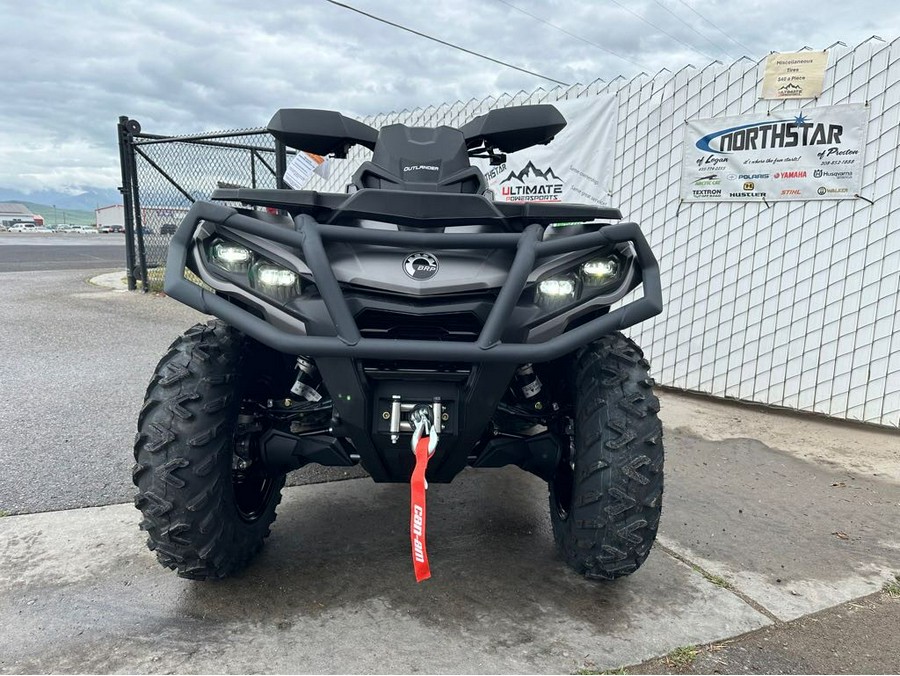 2024 Can-Am Outlander Max XT 1000R Red/Satin