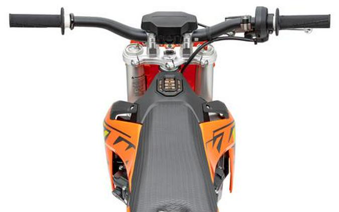 2026 KTM SX-E 5