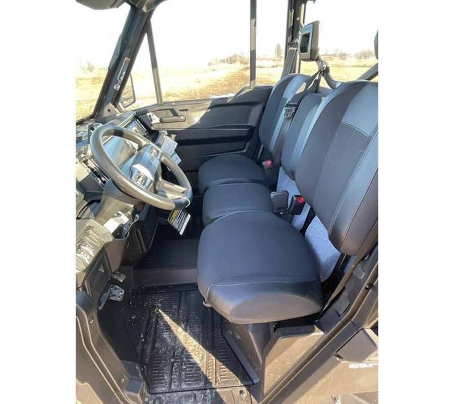 2026 Can-Am® Defender XT Cab HD11 Black