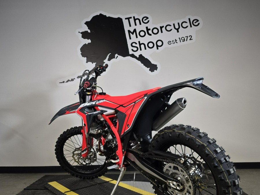 2026 BETA 300 X TRAINER LOWBOY