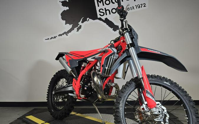 2026 BETA 300 X TRAINER LOWBOY