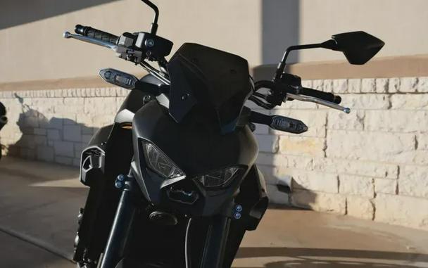 2026 KAWASAKI Z900 ABS