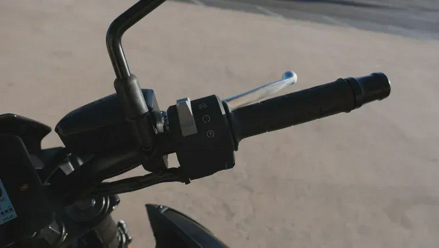 2026 KAWASAKI Z900 ABS