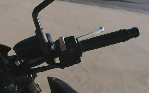 2026 KAWASAKI Z900 ABS