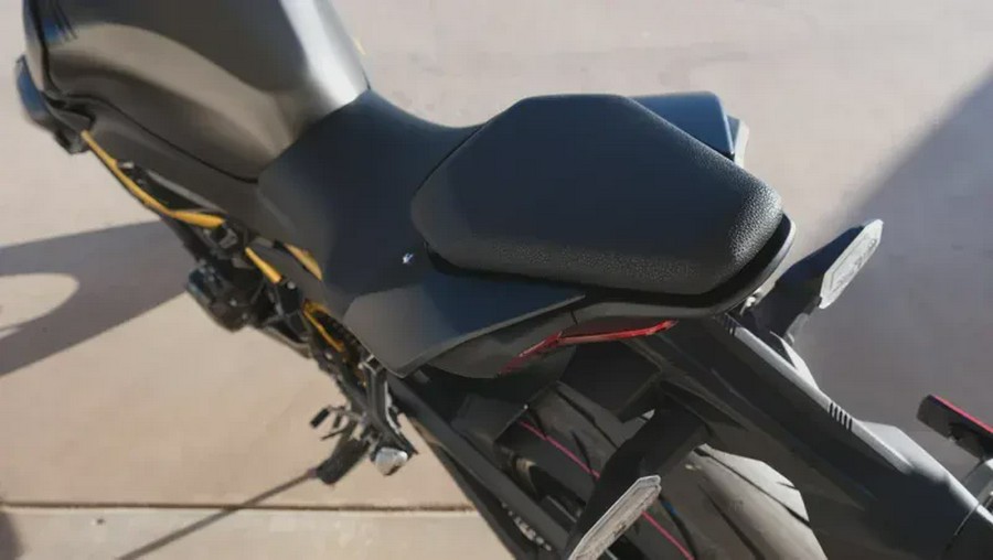 2026 KAWASAKI Z900 ABS