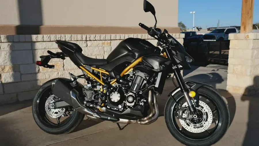 2026 KAWASAKI Z900 ABS