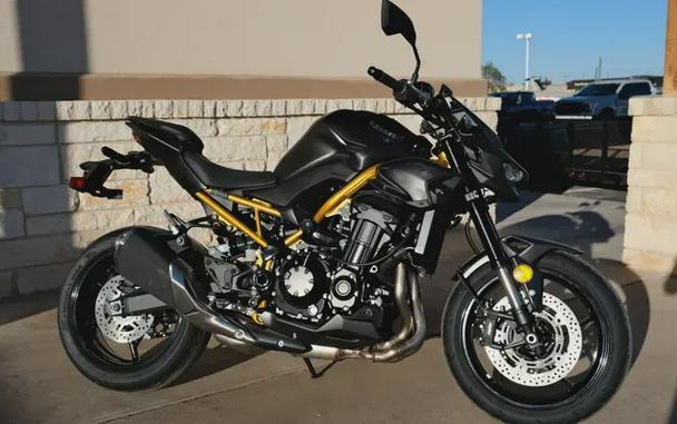 2026 KAWASAKI Z900 ABS